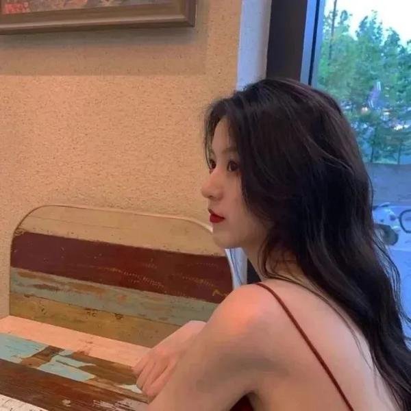 亦敌亦友